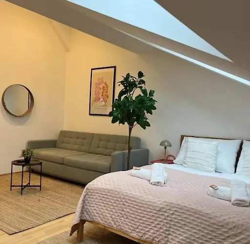 Dreamy & Cozy With Air Condition فيينا
