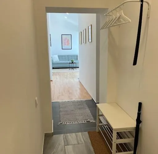 Dreamy & Cozy With Air Condition *