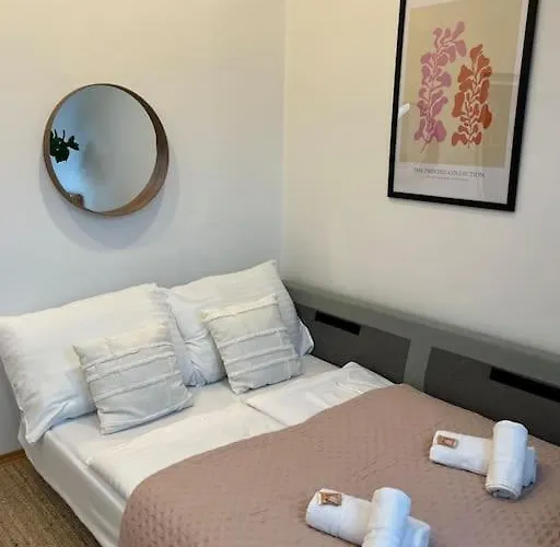 Dreamy & Cozy With Air Condition شقة